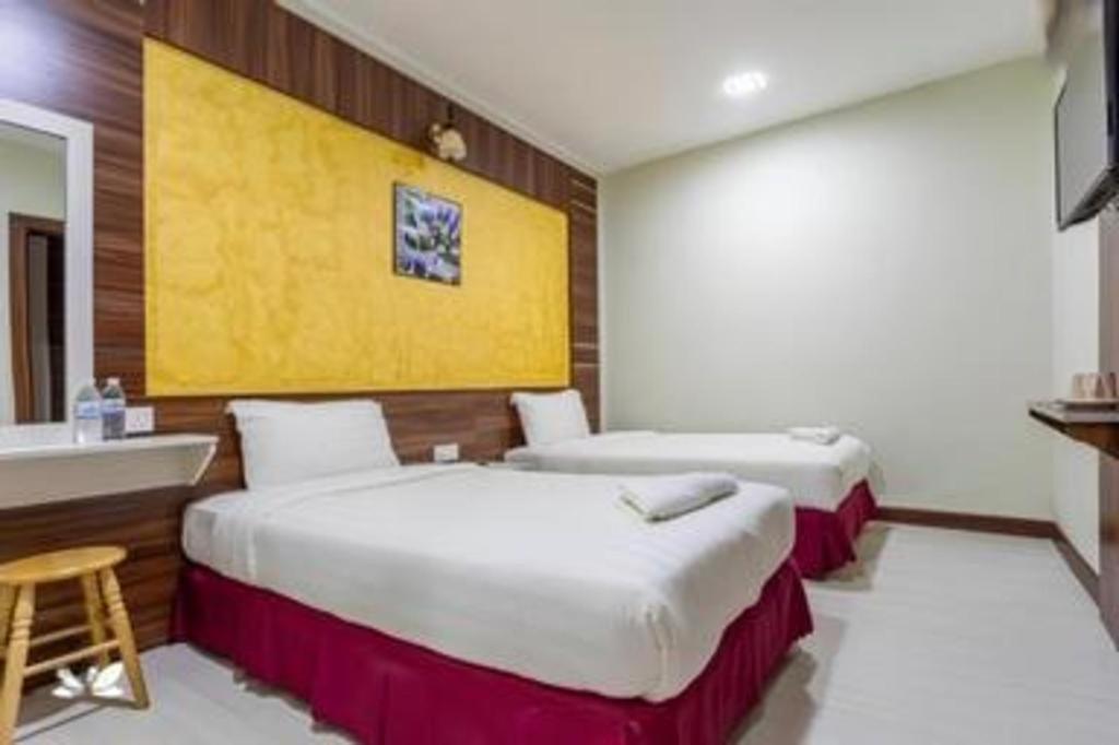 Golden Night Hotel Subang Jaya Esterno foto