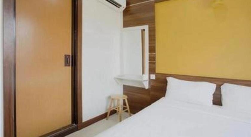Golden Night Hotel Subang Jaya Esterno foto